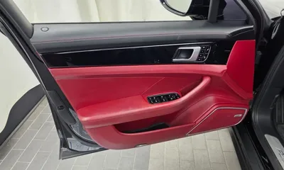 Porsche Panamera 2018, 80625 км, за 39319.94 USD - фото 24