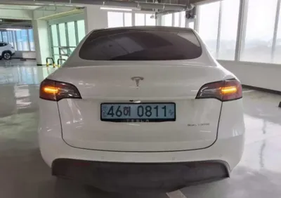Tesla Model Y 2022, 67035 км, за 5863.2 USD