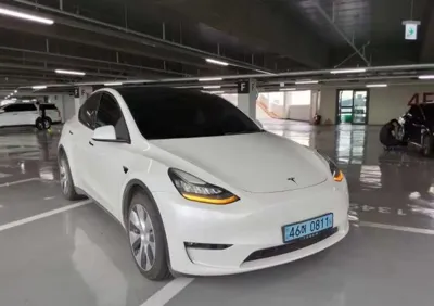 Tesla Model Y 2022, 67035 км, за 5863.2 USD - фото 8