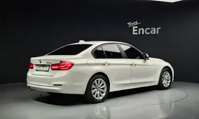 BMW 3-Series 2016, 172465 км, за 5194.04 USD