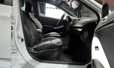Hyundai Accent 2016, 114289 км, за 3957.71 USD - фото 11