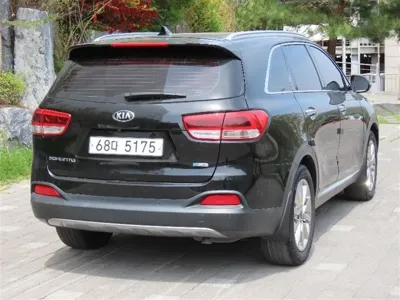 Kia Sorento 2015, 156037 км, за 7417.62 USD