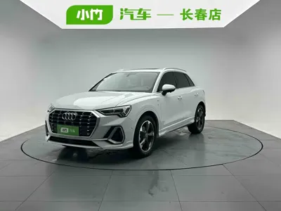 Audi Q3 · 2022 год