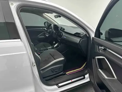 Audi Q3 2022, 15000 км, за 29482.32 USD - фото 7