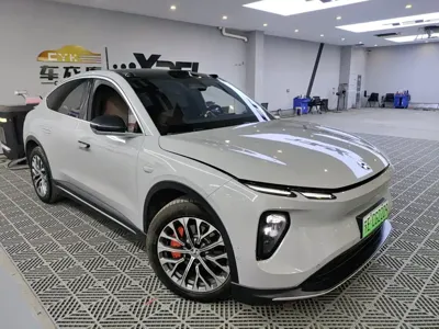 Nio EC6