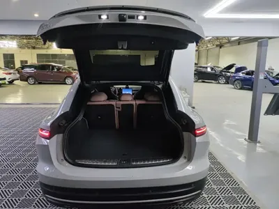 Nio EC6