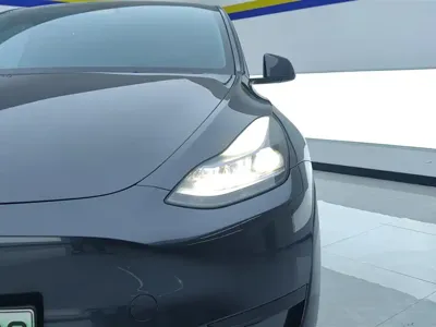 Tesla Model Y 2024, 38200 км, за 27714.15 USD