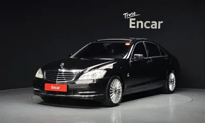 Mercedes-Benz S-Class · 2013 год