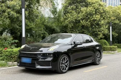 Lynk & Co 03 · 2021 год
