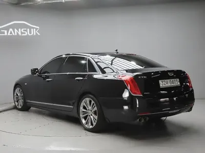 Cadillac CT6 2016, 161284 км, за 8467.9 USD