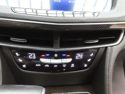 Cadillac CT6 2016, 161284 км, за 8467.9 USD - фото 17