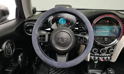 MINI Cooper 2023, 50830 км, за 16414.86 USD - фото 13