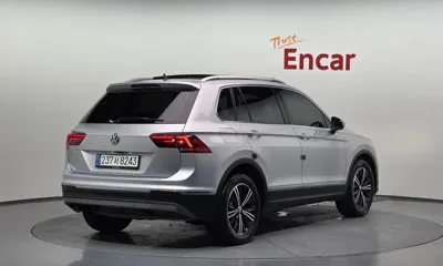 Volkswagen Tiguan 2020, 69623 км, за 13986.48 USD