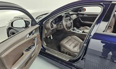 Kia Stinger 2019, 57057 км, за 15996.84 USD - фото 11