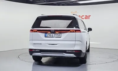 Kia Canival 2021, 62892 км, за 16836.76 USD
