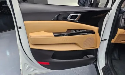 Kia Canival 2021, 62892 км, за 16836.76 USD - фото 24