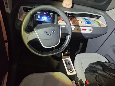 Wuling Hongguang MINIEV 2021, 16800 км, за 4449 USD - фото 6