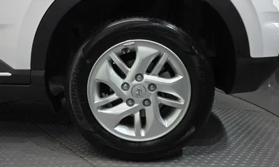 Hyundai Venue 2023, 9326 км, за 16482.09 USD - фото 21