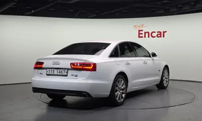 Audi A6 2015, 176117 км, за 4131.41 USD