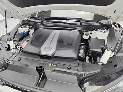 Kia EV6 2023, 73286 км, за 25364.32 USD
