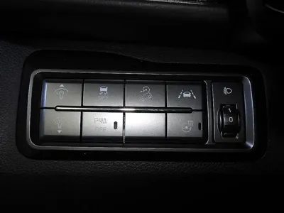 KG_Mobility_Ssangyong TIBOLI 2021, 34477 км, за 9230.97 USD - фото 15