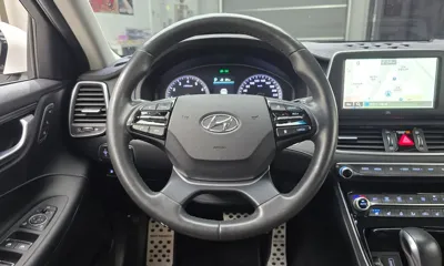 Hyundai Grandeur 2019, 62418 км, за 14375.74 USD - фото 13