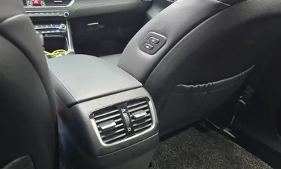 Hyundai Grandeur 2019, 62418 км, за 14375.74 USD - фото 18