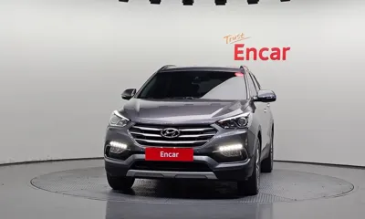 Hyundai Santafe 2017, 118866 км, за 8001.57 USD