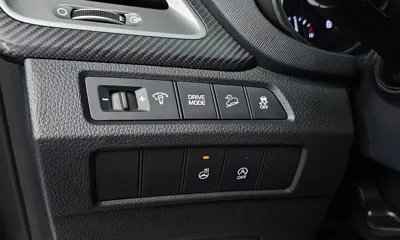 Hyundai Santafe 2017, 118866 км, за 8001.57 USD - фото 14
