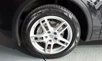 Porsche Cayenne 2012, 227514 км, за 8458.68 USD