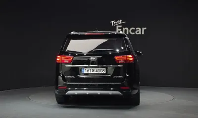 Kia Canival 2019, 69003 км, за 13062.89 USD