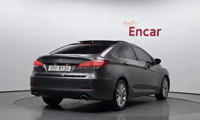 Hyundai i40 2012, 49452 км, за 5248.29 USD