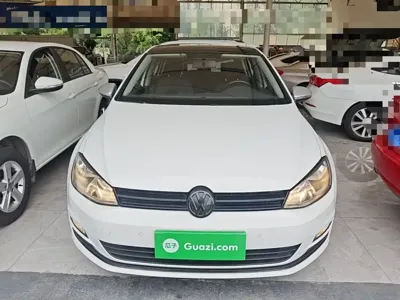 Volkswagen Golf 2017, 101700 км, за 6488.99 USD