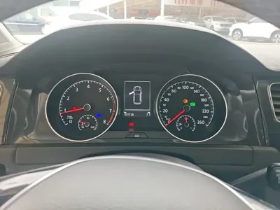 Volkswagen Golf 2017, 101700 км, за 6488.99 USD - фото 12
