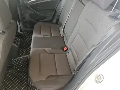 Volkswagen Golf 2017, 101700 км, за 6488.99 USD - фото 17