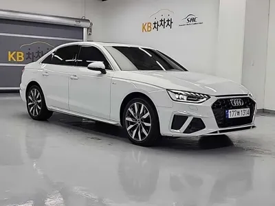 Audi A4 2023, 15364 км, за 21172.65 USD