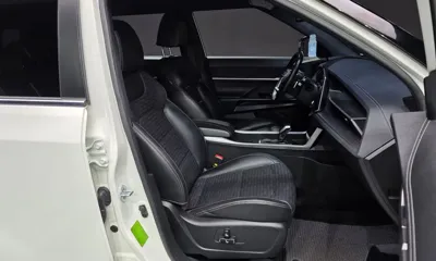 KG_Mobility_Ssangyong Torres 2023, 37546 км, за 15426.02 USD - фото 10