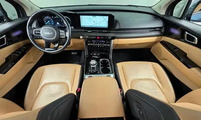 Kia Canival 2023, 28500 км, за 17773.37 USD - фото 7