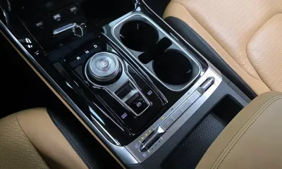 Kia Canival 2023, 28500 км, за 17773.37 USD - фото 9