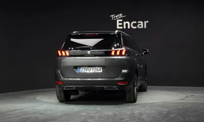 Peugeot 5008 2024, 30352 км, за 17226.8 USD