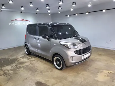 Kia Ray 2013, 130000 км, за 3705.39 USD