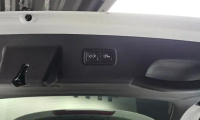 Kia Canival 2021, 99099 км, за 15426.02 USD - фото 34