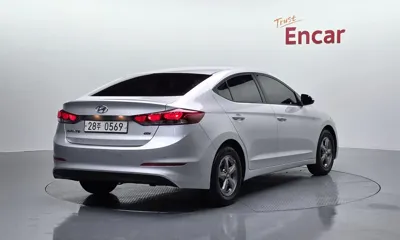 Hyundai Avante 2016, 44182 км, за 6408.99 USD