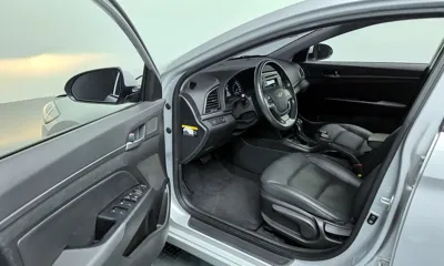 Hyundai Avante 2016, 44182 км, за 6408.99 USD - фото 11