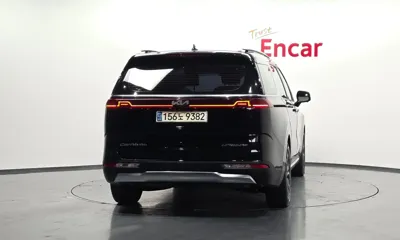 Kia Canival 2021, 84073 км, за 16253.71 USD