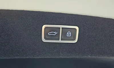 Genesis G90 2023, 51588 км, за 49166.34 USD - фото 20
