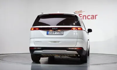 Kia Canival 2022, 98110 км, за 13016.86 USD