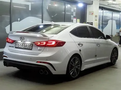 Hyundai Avante 2018, 158150 км, за 7220.69 USD