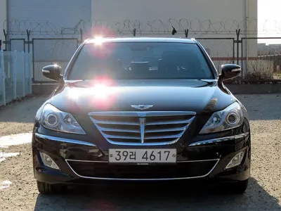 Hyundai Genesis · 2013 год