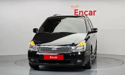 Kia Canival 2014, 82444 км, за 4288.07 USD